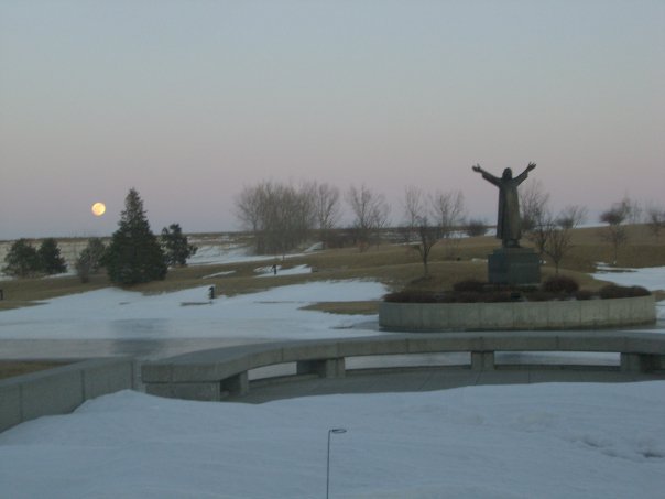 10522157_10204757058716680_377881611708579258_o